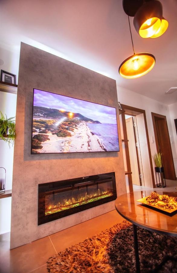 Royal Luxury Apartment Vrsac Eksteriør bilde