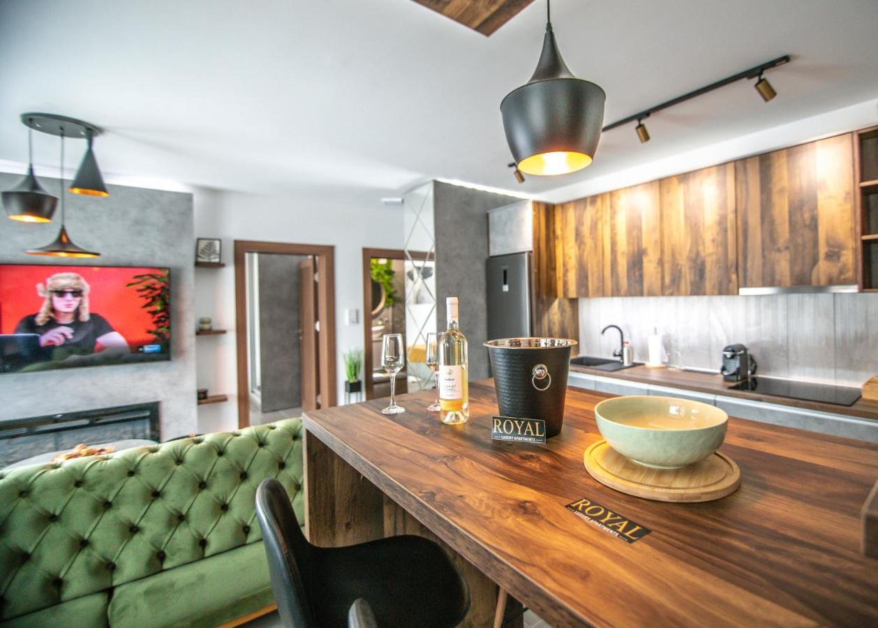 Royal Luxury Apartment Vrsac Eksteriør bilde