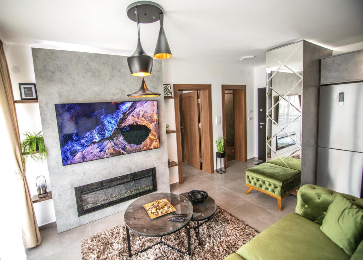 Royal Luxury Apartment Vrsac Eksteriør bilde