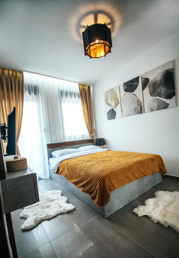Royal Luxury Apartment Vrsac Eksteriør bilde